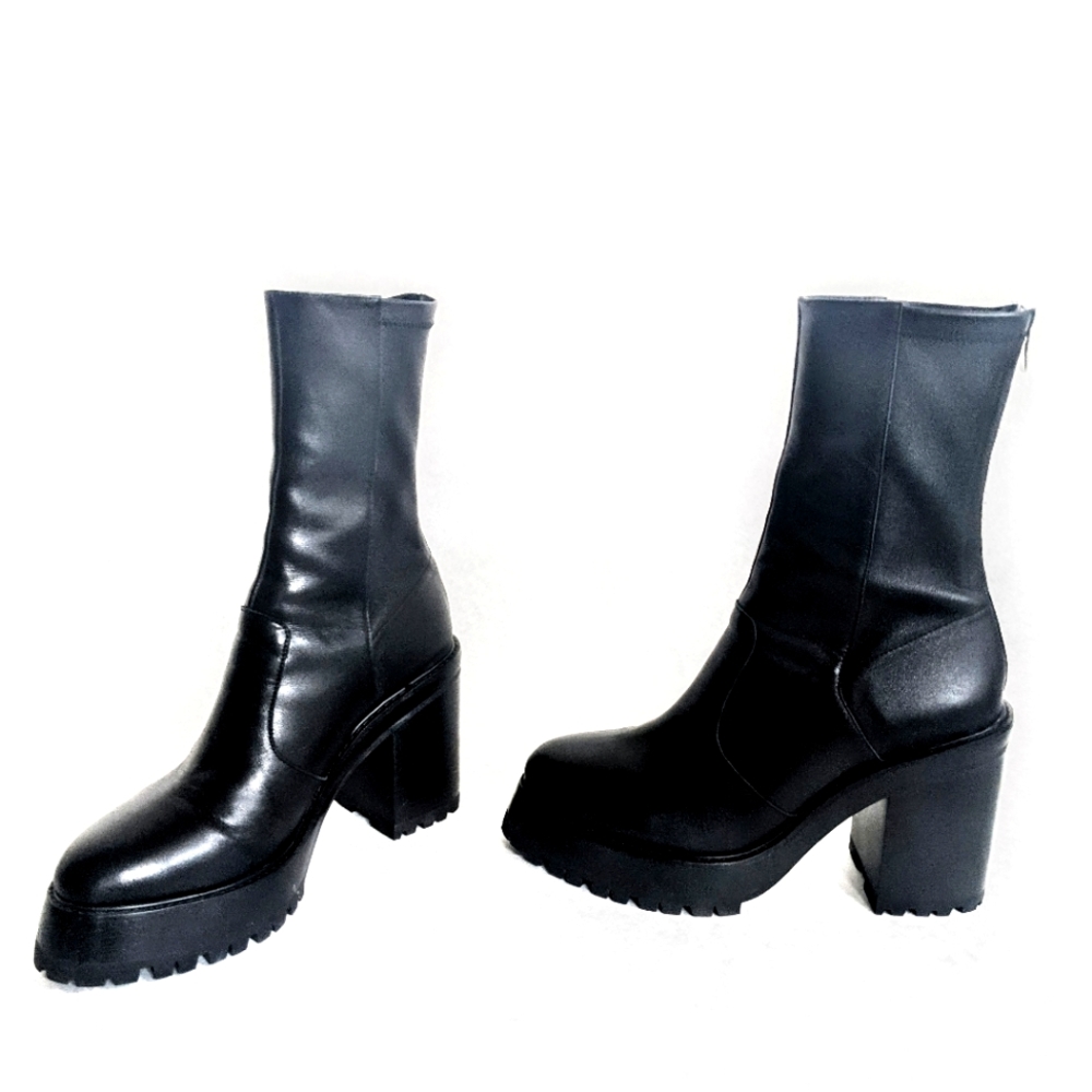 SYRO AMI black platform ankle boots used a couple times